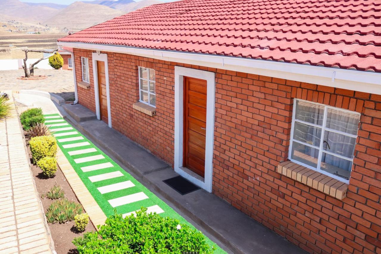 The Clan Lodge Mohlanapeng Exterior photo